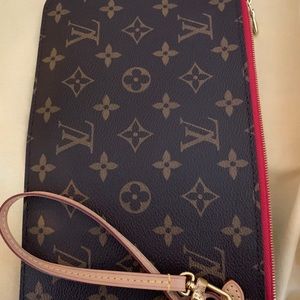 Louis Vuitton wristlet (Authentic!!)